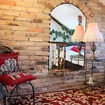 Apartment President *