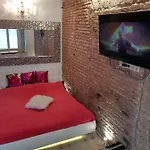 Apartment President *