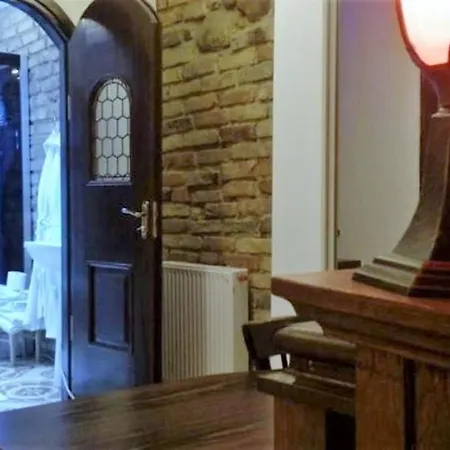 Apartment President